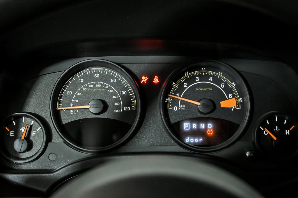 Used 2014 Jeep Patriot Sport w/ Power Value Group FWD image 17