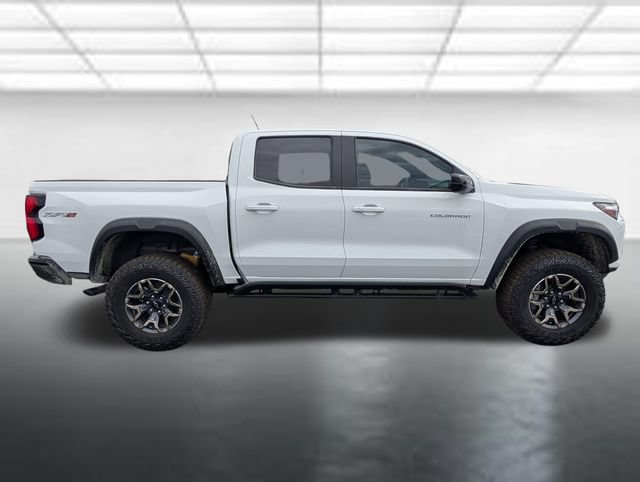 New 2026 Chevrolet Colorado ZR2 AWD/4WD image 31