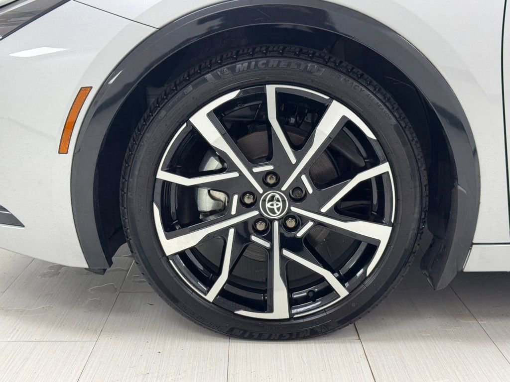 Used 2024 Toyota Prius Prime Premium image 40