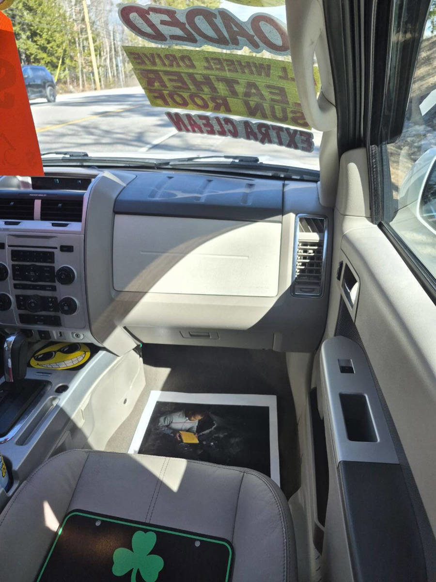 Used 2010 Mercury Mariner Premier AWD/4WD image 10