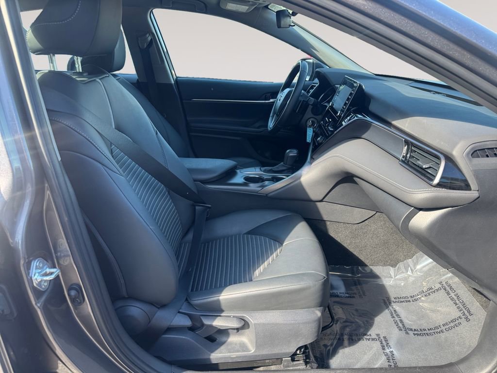 Used 2024 Toyota Camry SE FWD image 15
