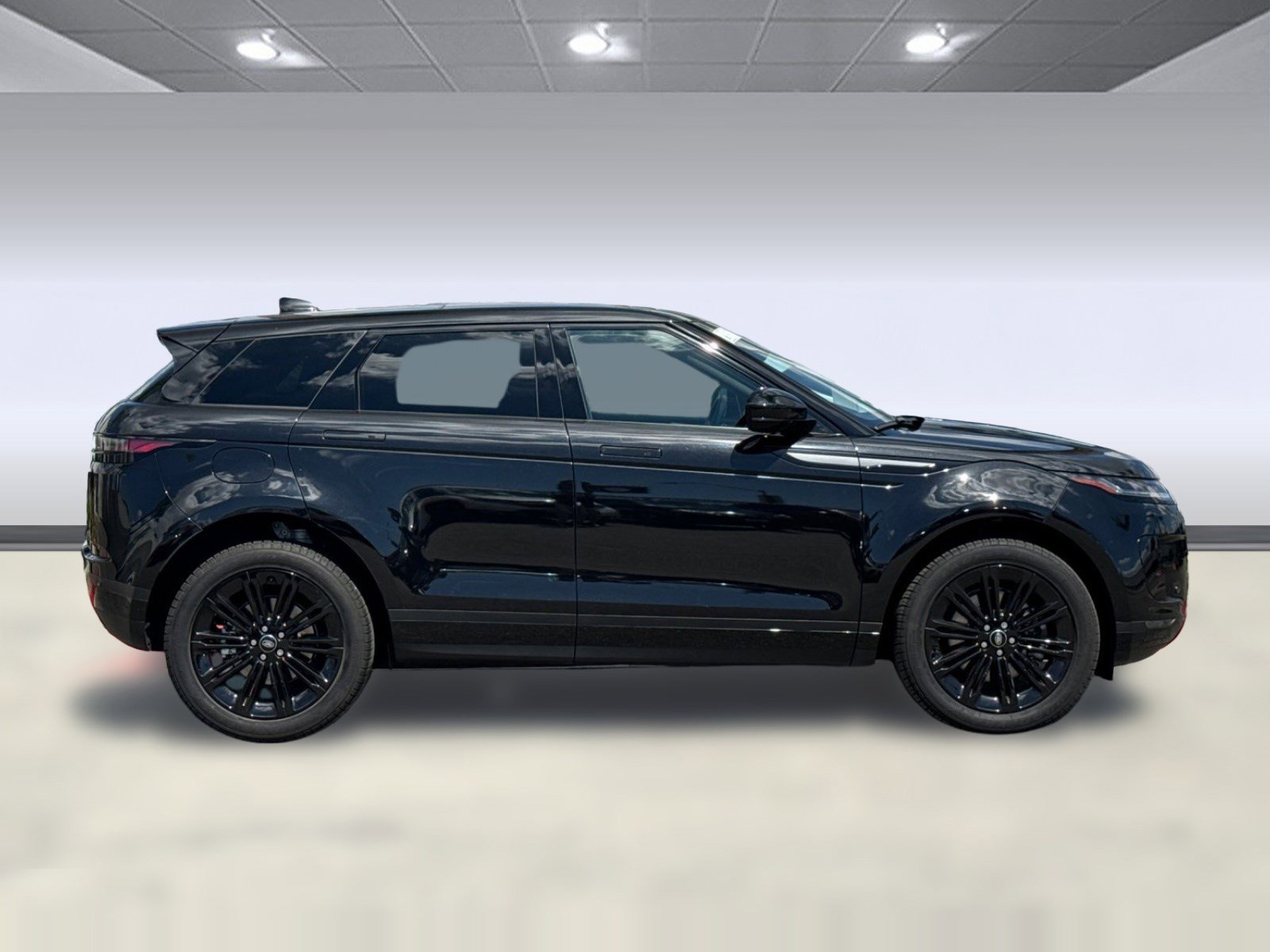 Used 2025 Land Rover Range Rover Evoque S image 7