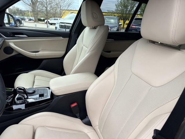 Used 2023 BMW X3 xDrive30i w/ Premium Package image 16