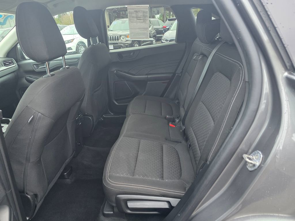 Used 2023 Ford Escape Active image 11