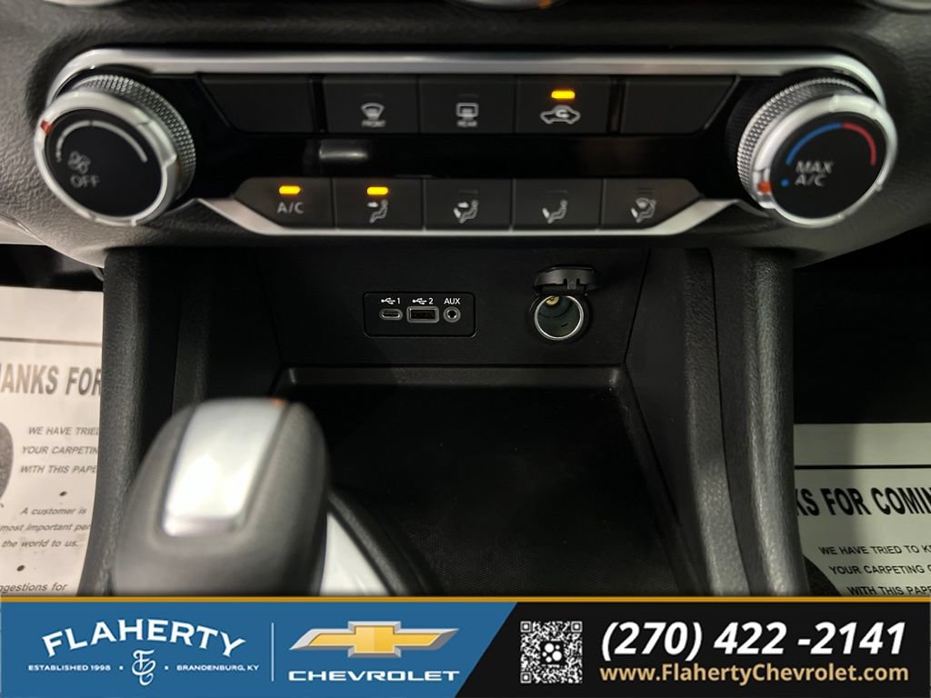Used 2022 Nissan Sentra SV FWD image 30