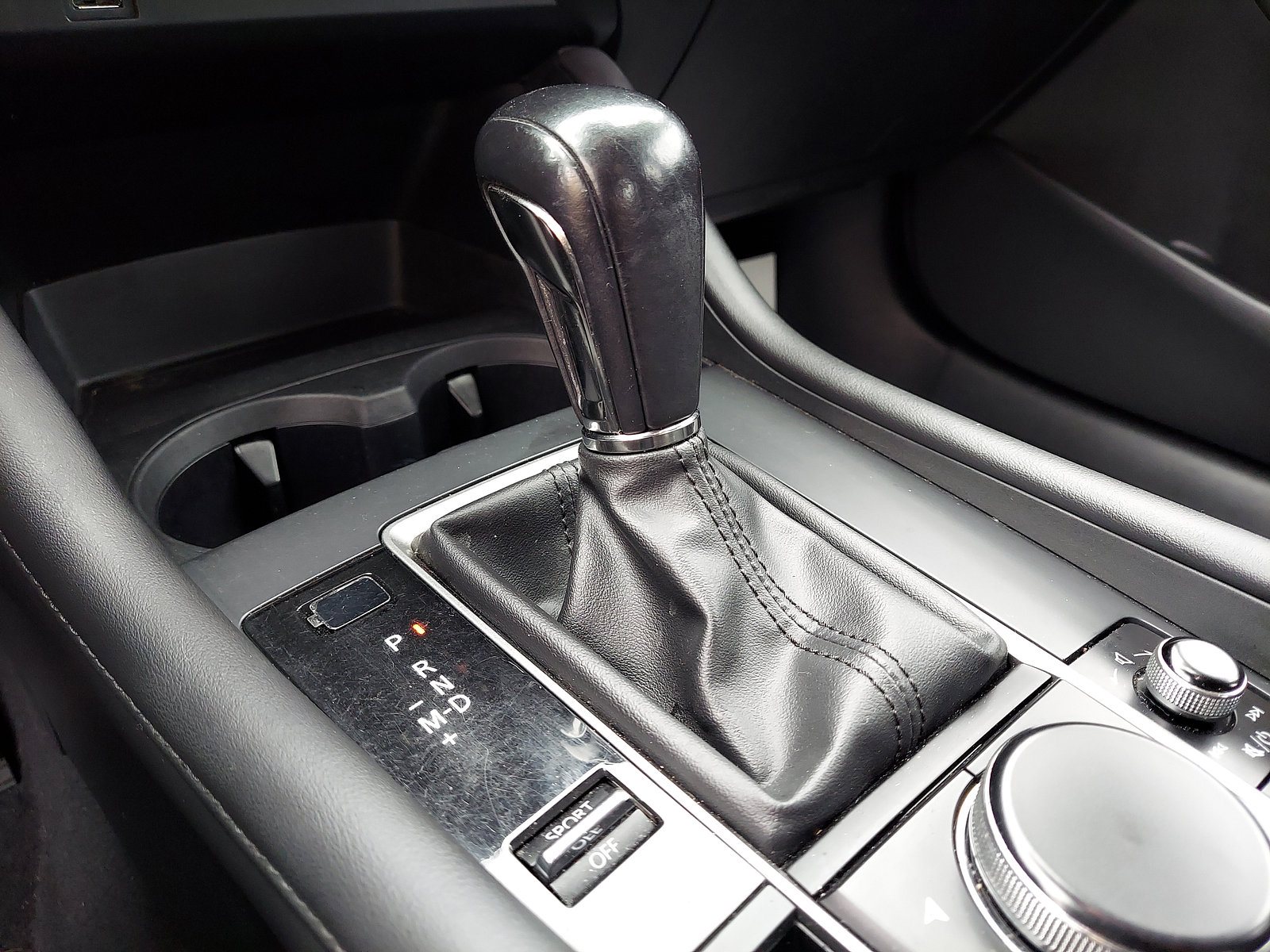 Used 2020 MAZDA MAZDA3 AWD Sedan w/ Select Package image 14