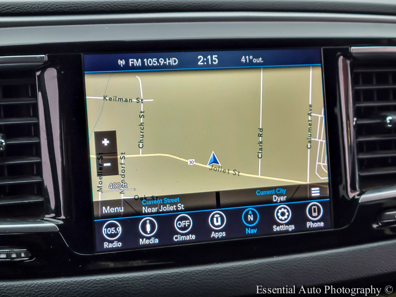 Used 2018 Chrysler Pacifica Touring Plus image 21