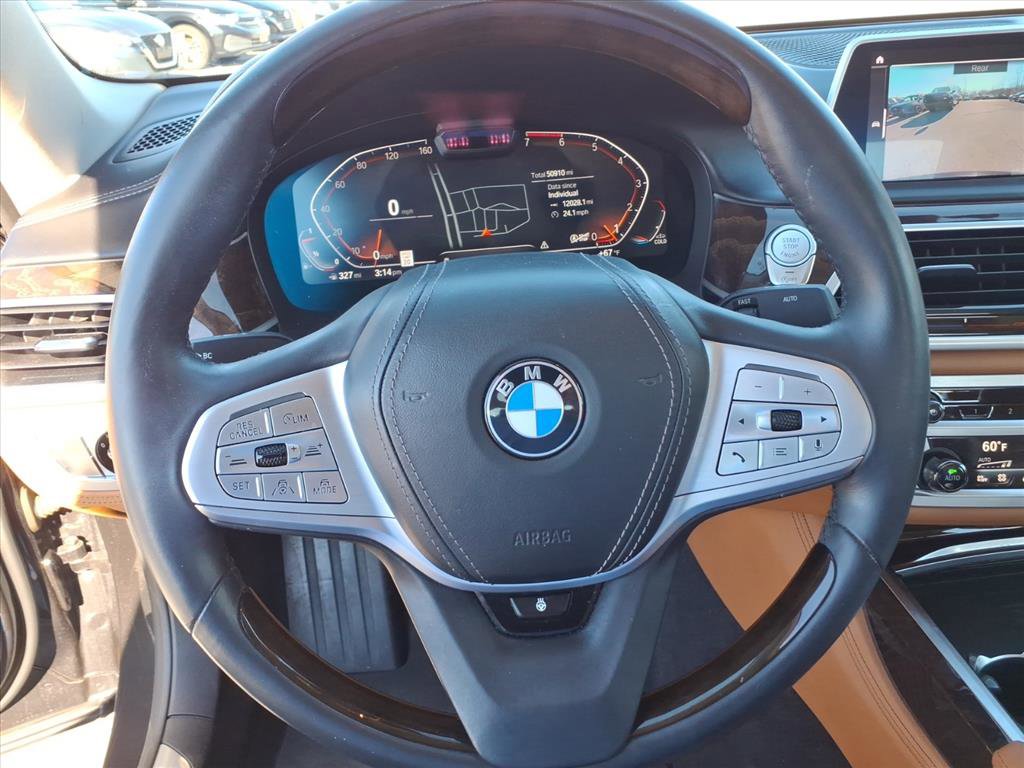 Used 2021 BMW 750i xDrive w/ Executive Package image 10