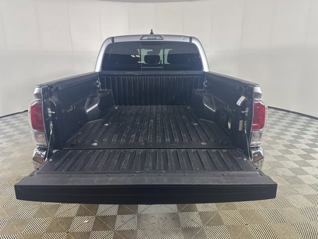 Used 2023 Toyota Tacoma TRD Off-Road image 7