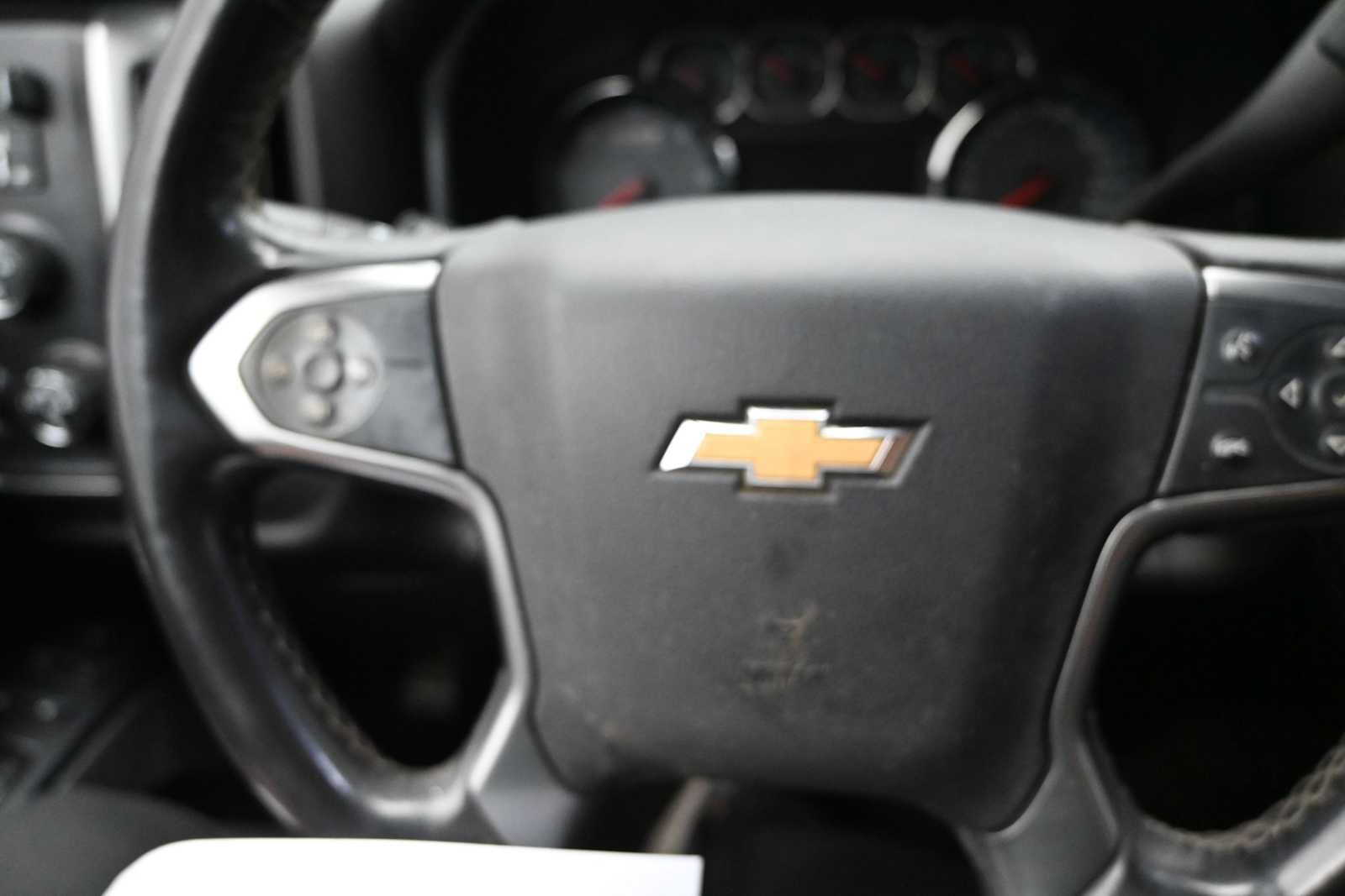 Used 2016 Chevrolet Silverado 2500 LT w/ Midnight Edition AWD/4WD image 12