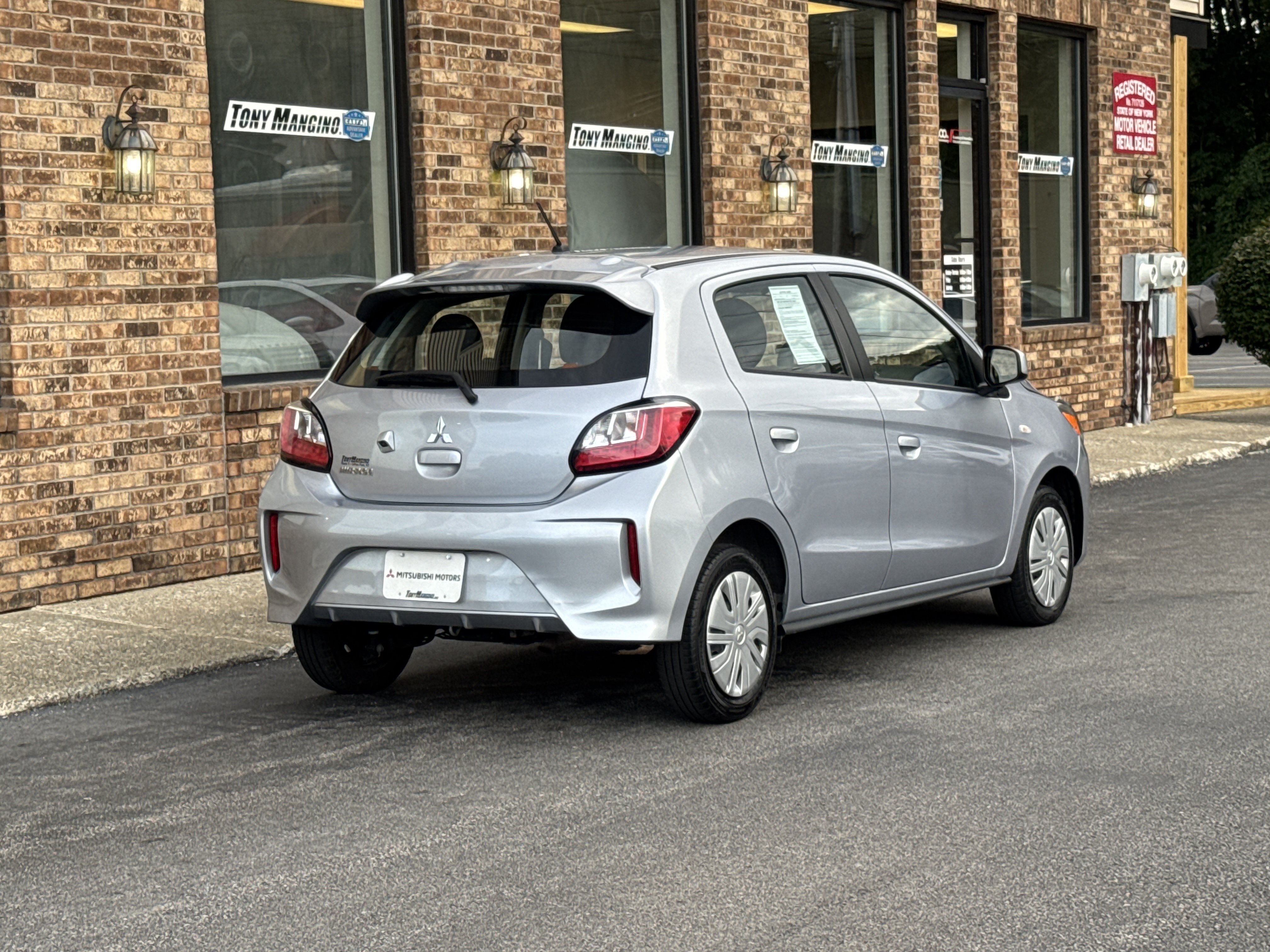 Used 2024 Mitsubishi Mirage ES FWD image 5