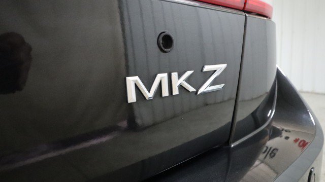 Used 2012 Lincoln MKZ FWD image 22