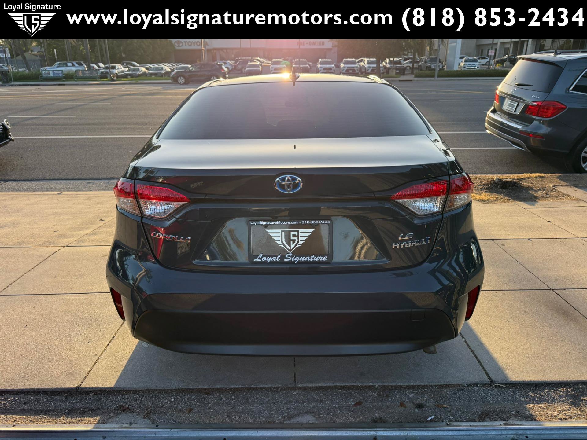 Used 2024 Toyota Corolla LE FWD image 6
