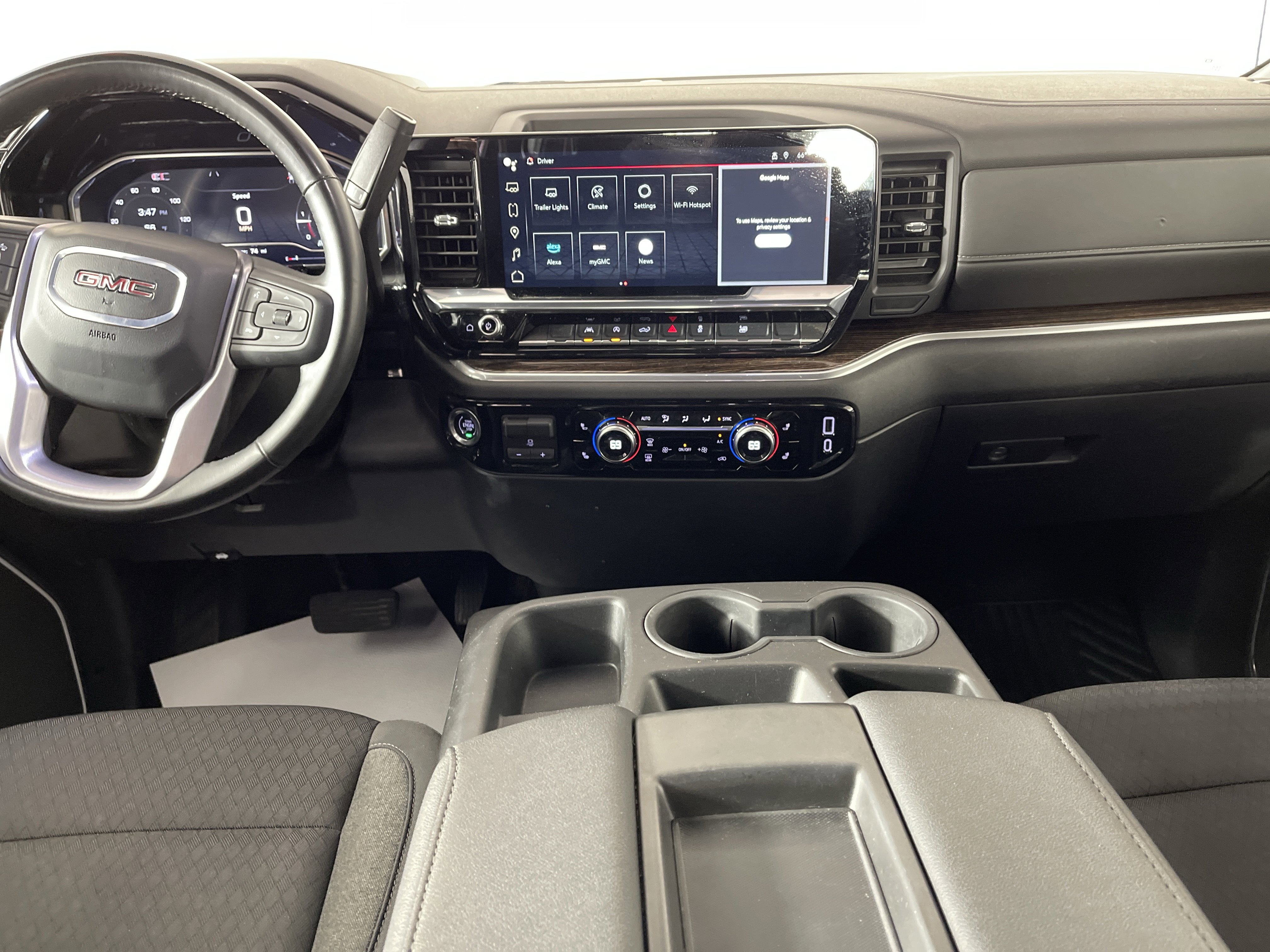 Used 2024 GMC Sierra 1500 Elevation image 15