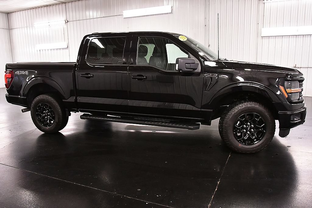 Used 2026 Ford F150 XLT w/ Equipment Group 302A MID AWD/4WD image 9