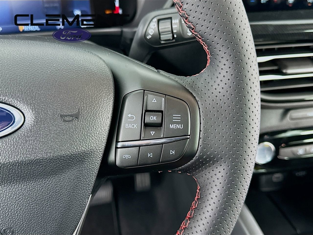 New 2026 Ford Escape ST-Line w/ Tech Pack #1 image 16