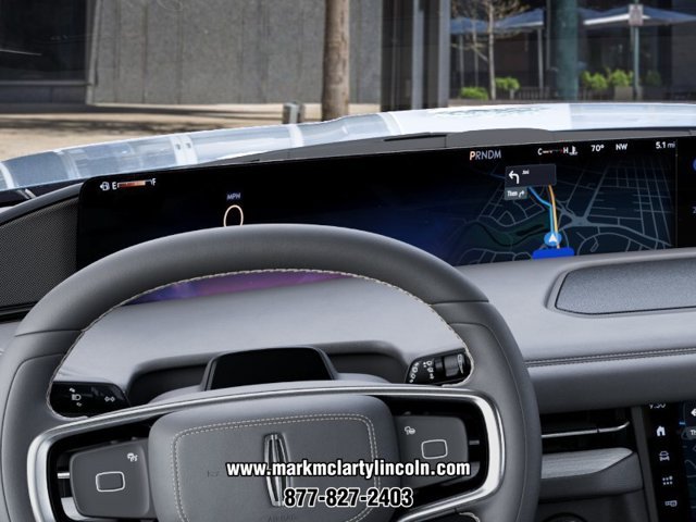 New 2027 Lincoln Navigator Premiere AWD/4WD image 13