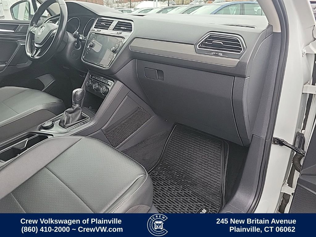 Used 2019 Volkswagen Tiguan SE image 45