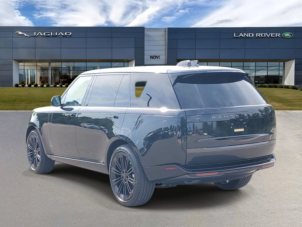 New 2026 Land Rover Range Rover Long Wheelbase SE AWD/4WD image 4