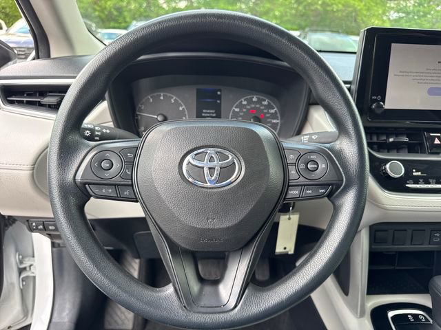 Used 2024 Toyota Corolla Cross L AWD/4WD image 18