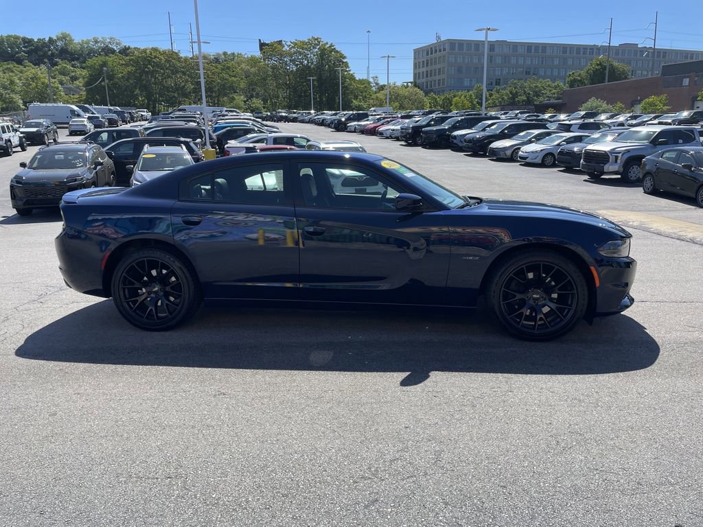 Used 2016 Dodge Charger R/T RWD image 7