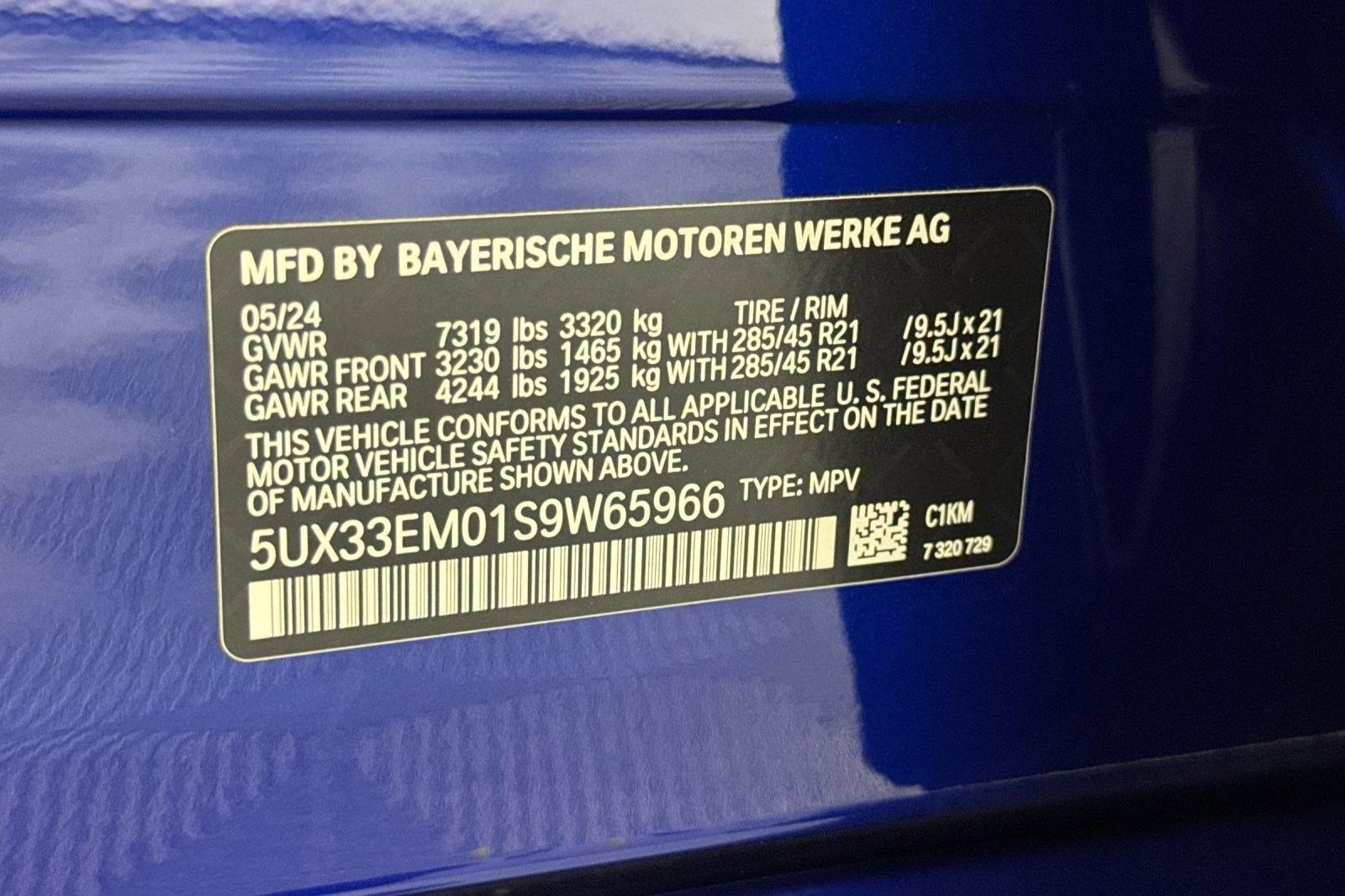 Used 2025 BMW X7 M60i image 19