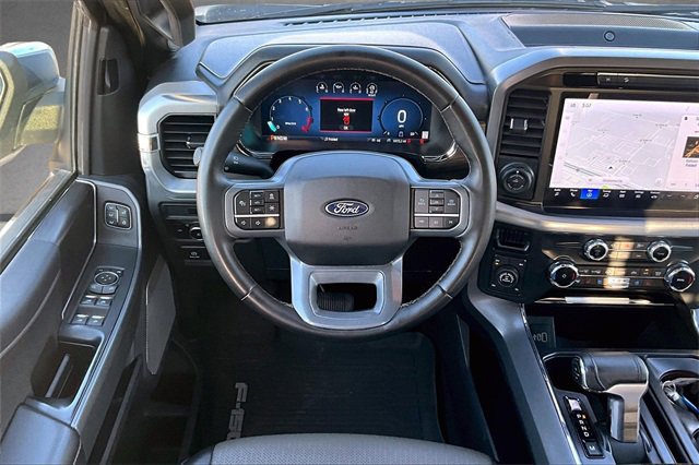 Used 2025 Ford F150 Lariat w/ FX4 Off-Road Package image 3