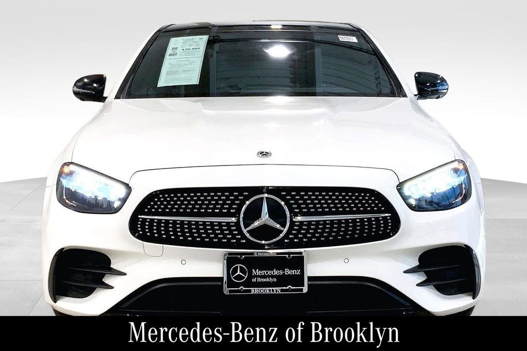 Used 2022 Mercedes-Benz E 350 4MATIC Sedan image 5
