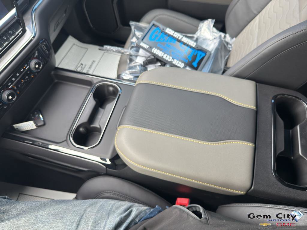 New 2026 Chevrolet Silverado 2500 ZR2 w/ LPO, Dark Essentials Package image 20