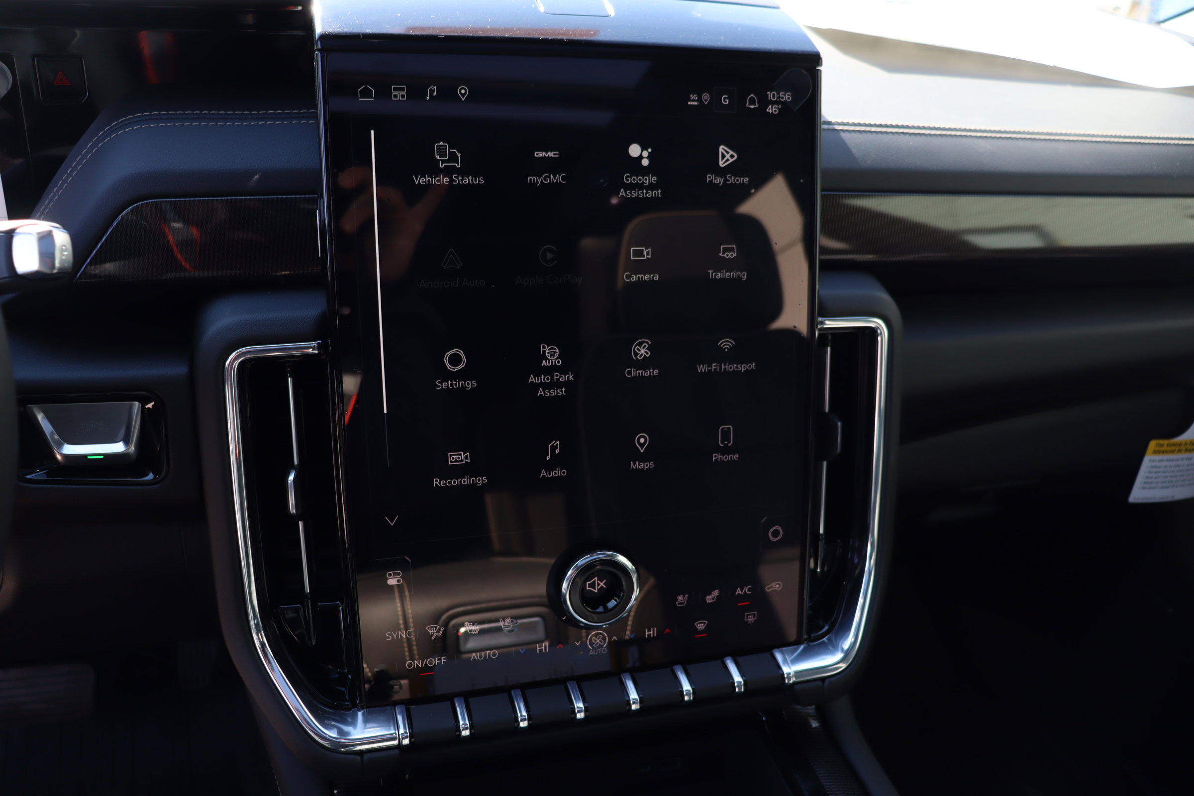 New 2026 GMC Yukon XL Elevation w/ Elevation Premium Package AWD/4WD image 16