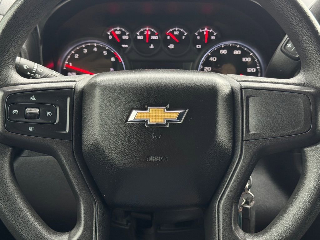 Used 2021 Chevrolet Silverado 1500 Custom image 7