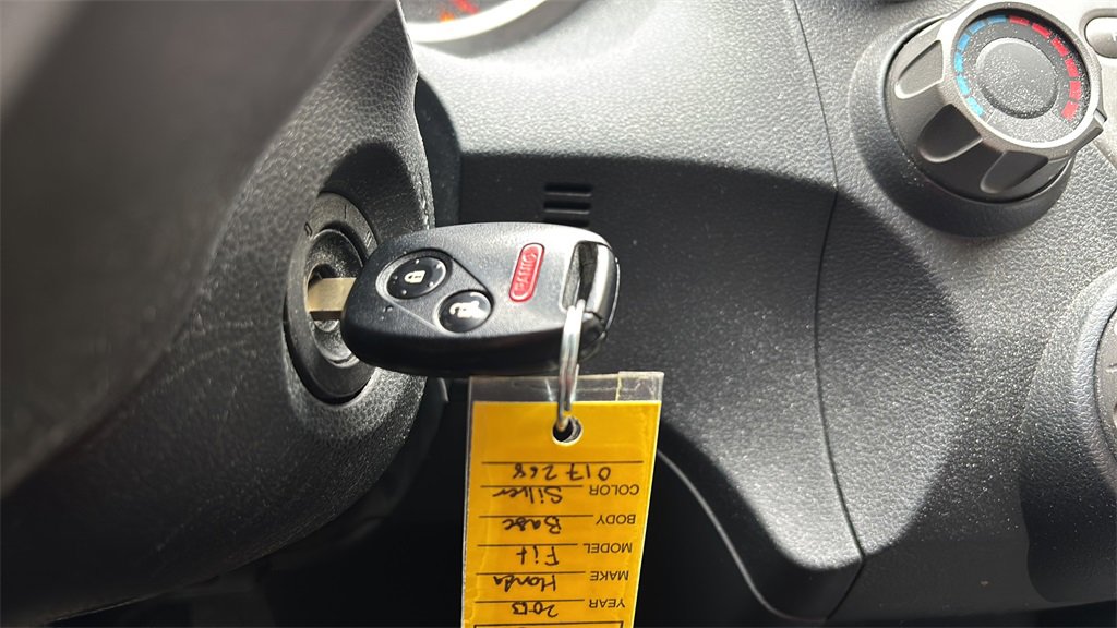 Used 2013 Honda Fit image 23