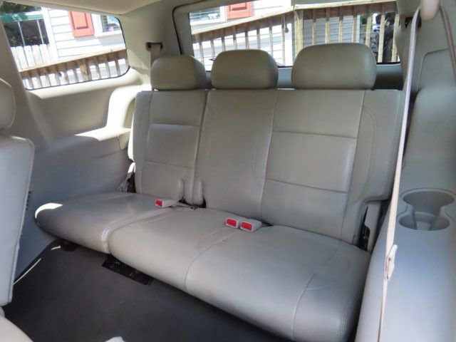 Used 2007 Chrysler Aspen Limited image 13