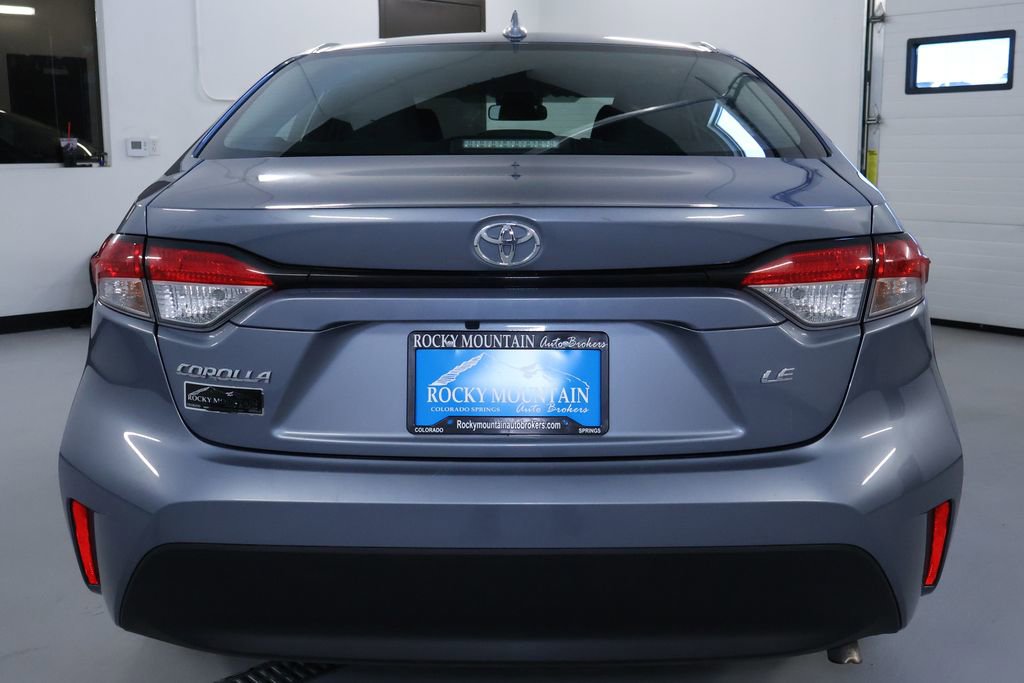 Used 2023 Toyota Corolla LE image 6