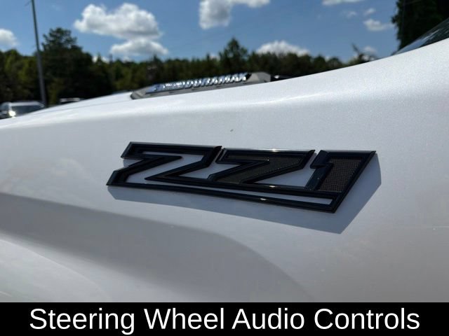 Used 2024 Chevrolet Silverado 2500 LTZ w/ LTZ Convenience Package AWD/4WD image 14
