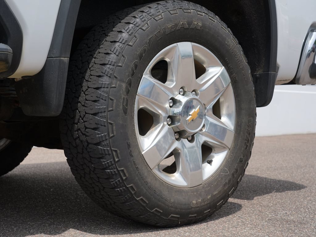 Used 2022 Chevrolet Silverado 3500 LTZ AWD/4WD image 33