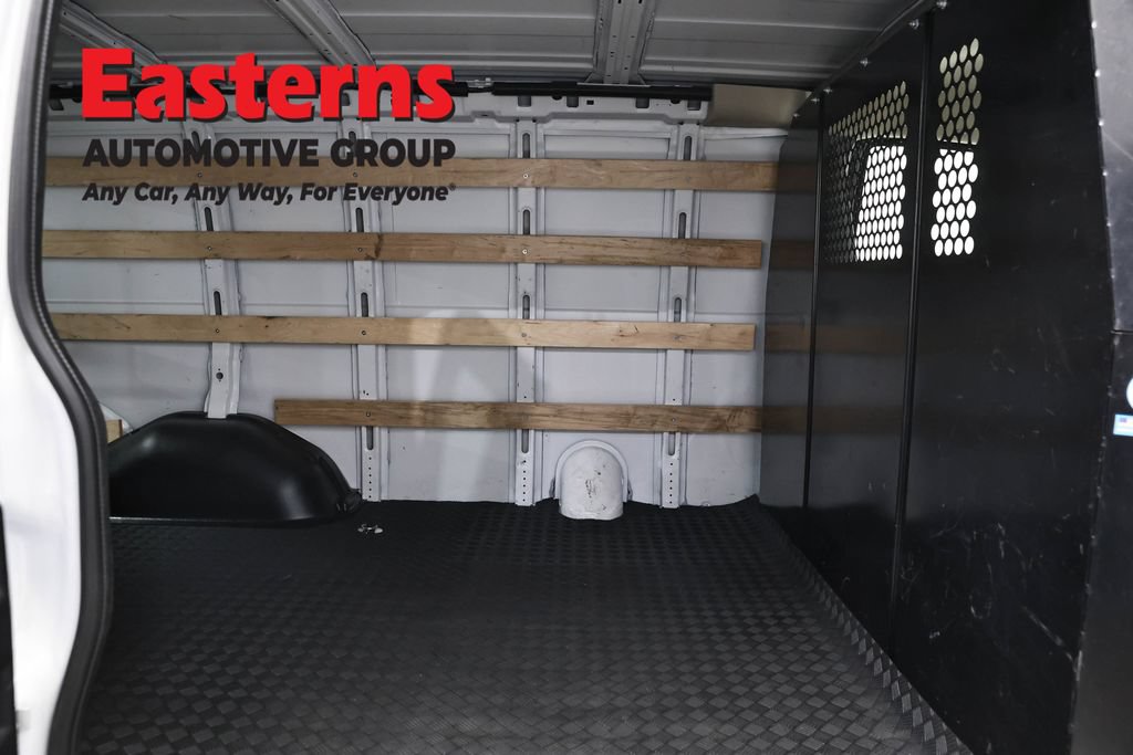 Used 2024 GMC Savana 2500 w/ Driver Convenience Package RWD image 19