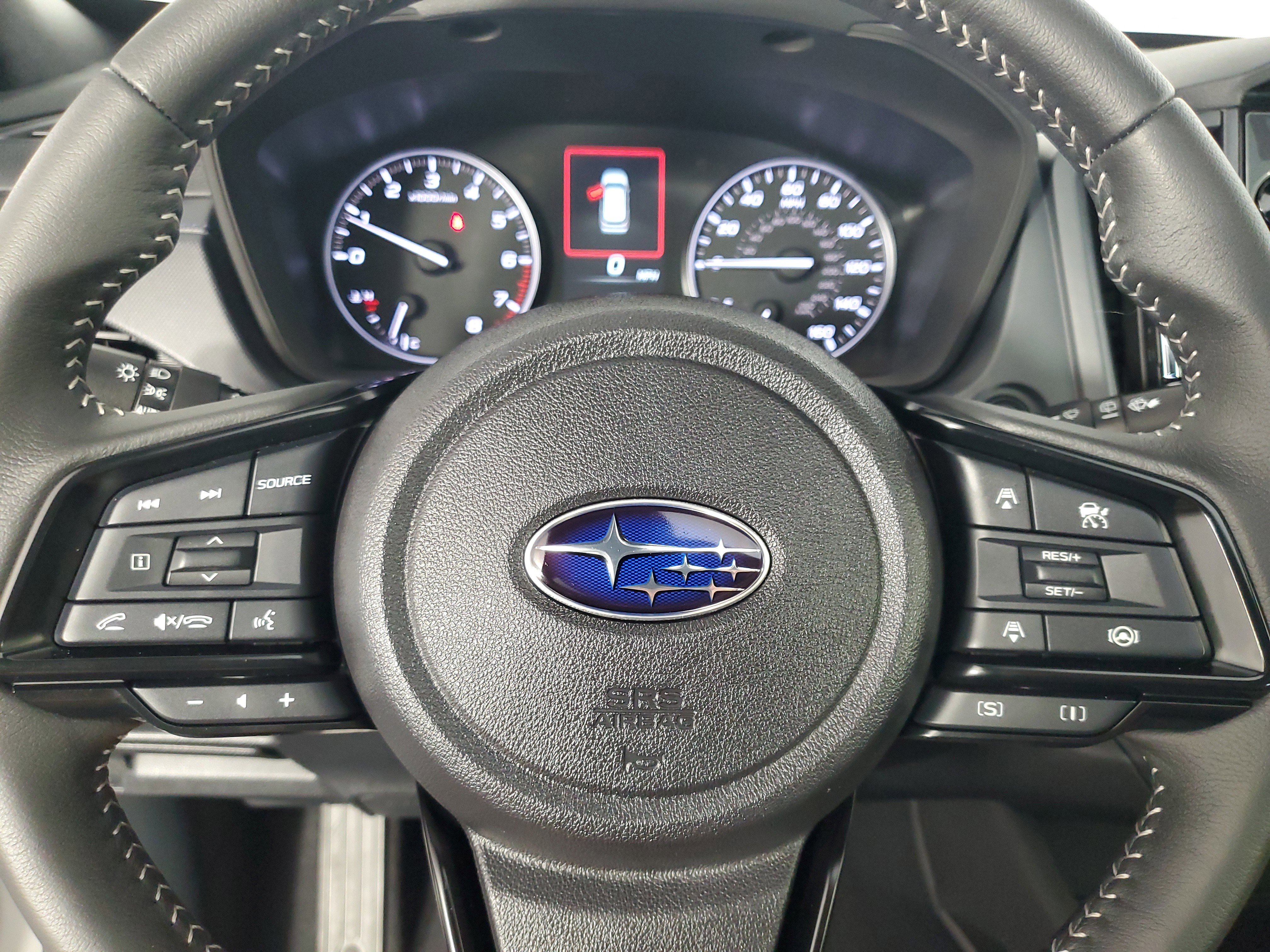 Used 2025 Subaru Forester Premium AWD/4WD image 23