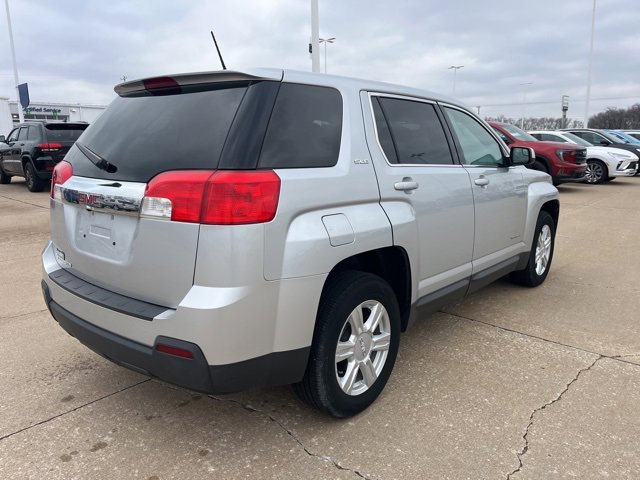 Used 2014 GMC Terrain SLE image 3