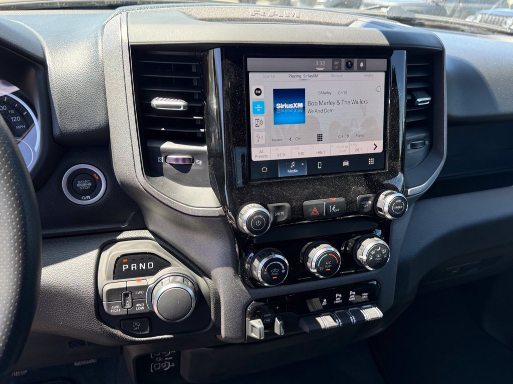 New 2026 RAM 1500 Express AWD/4WD image 19