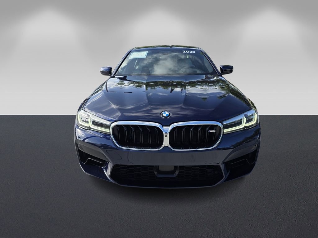 Used 2023 BMW M5 w/ Executive Package image 2