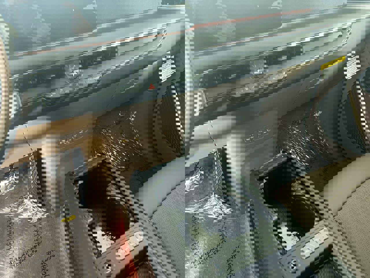 New 2026 Kia EV9 GT-Line AWD/4WD image 25