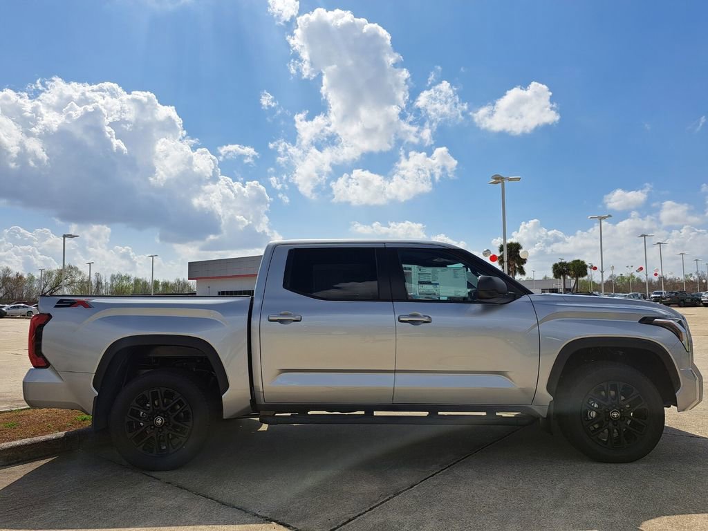 New 2026 Toyota Tundra SR5 AWD/4WD image 3