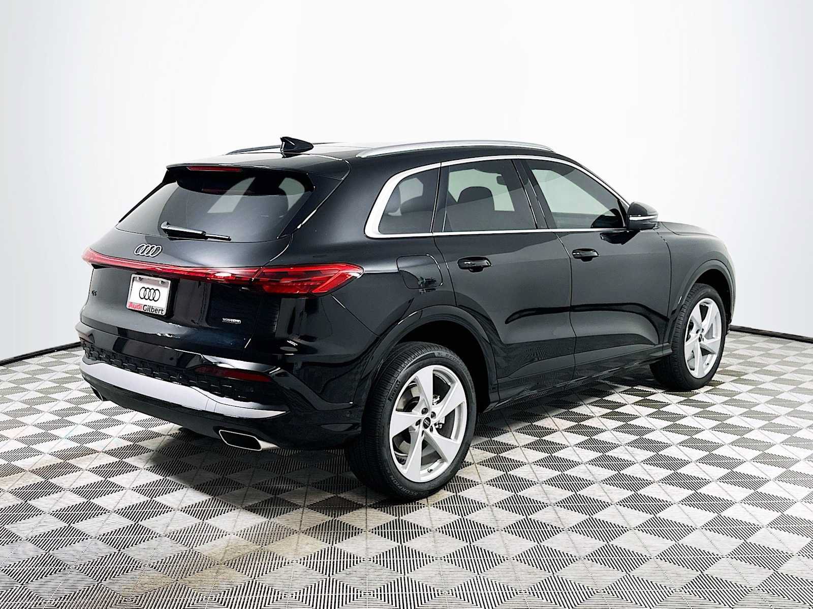 New 2026 Audi Q5 Premium Plus AWD/4WD image 7