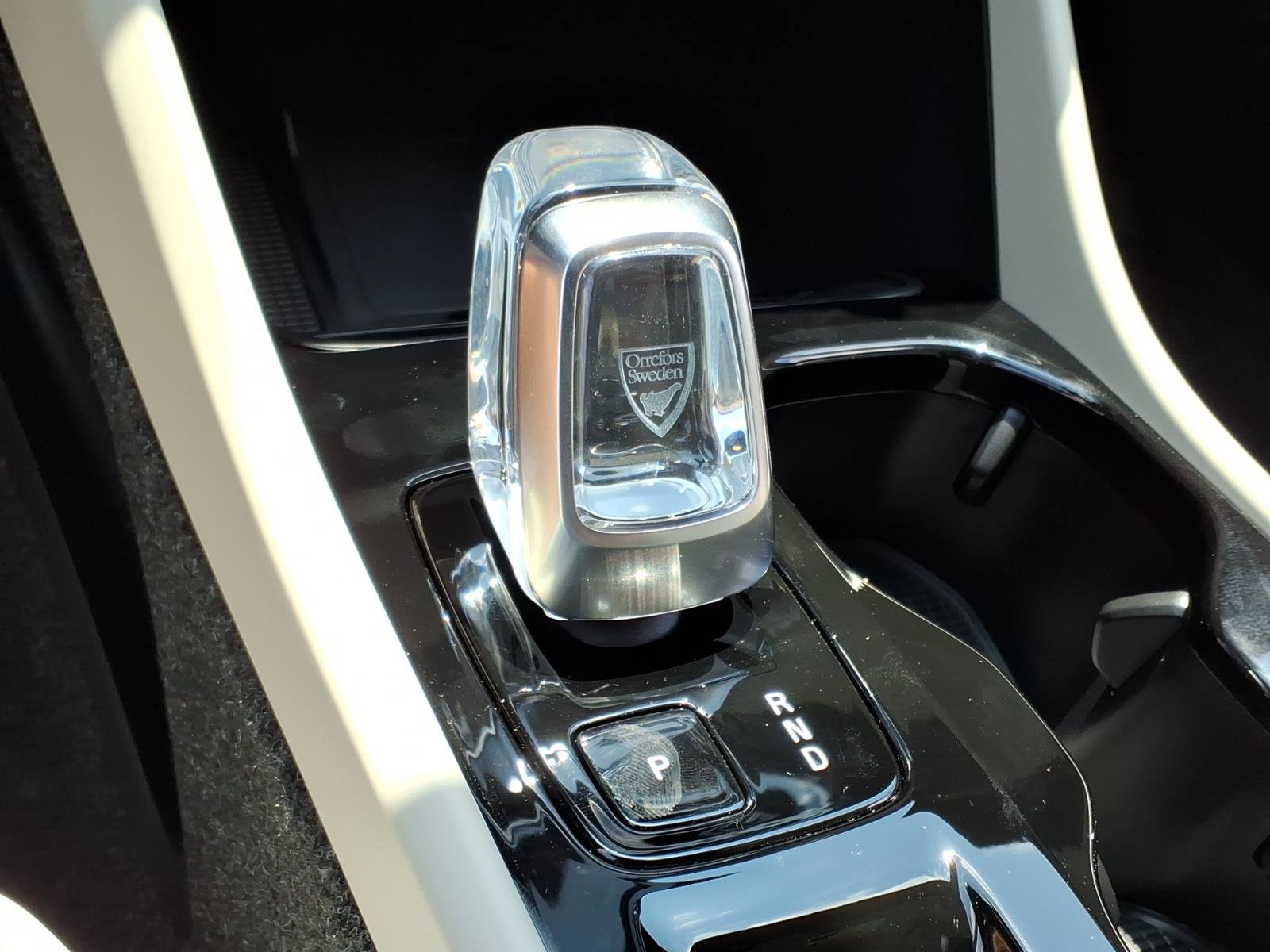 New 2026 Volvo XC40 B5 Plus w/ Protection Package Premier AWD/4WD image 16