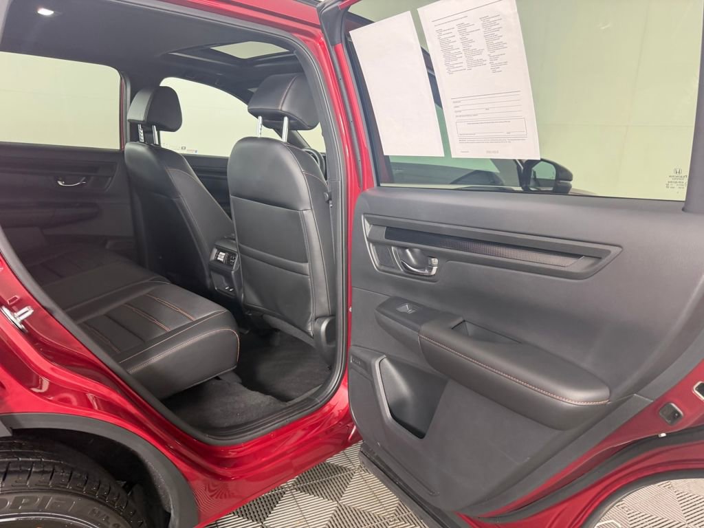 Used 2025 Honda CR-V Sport-L image 30