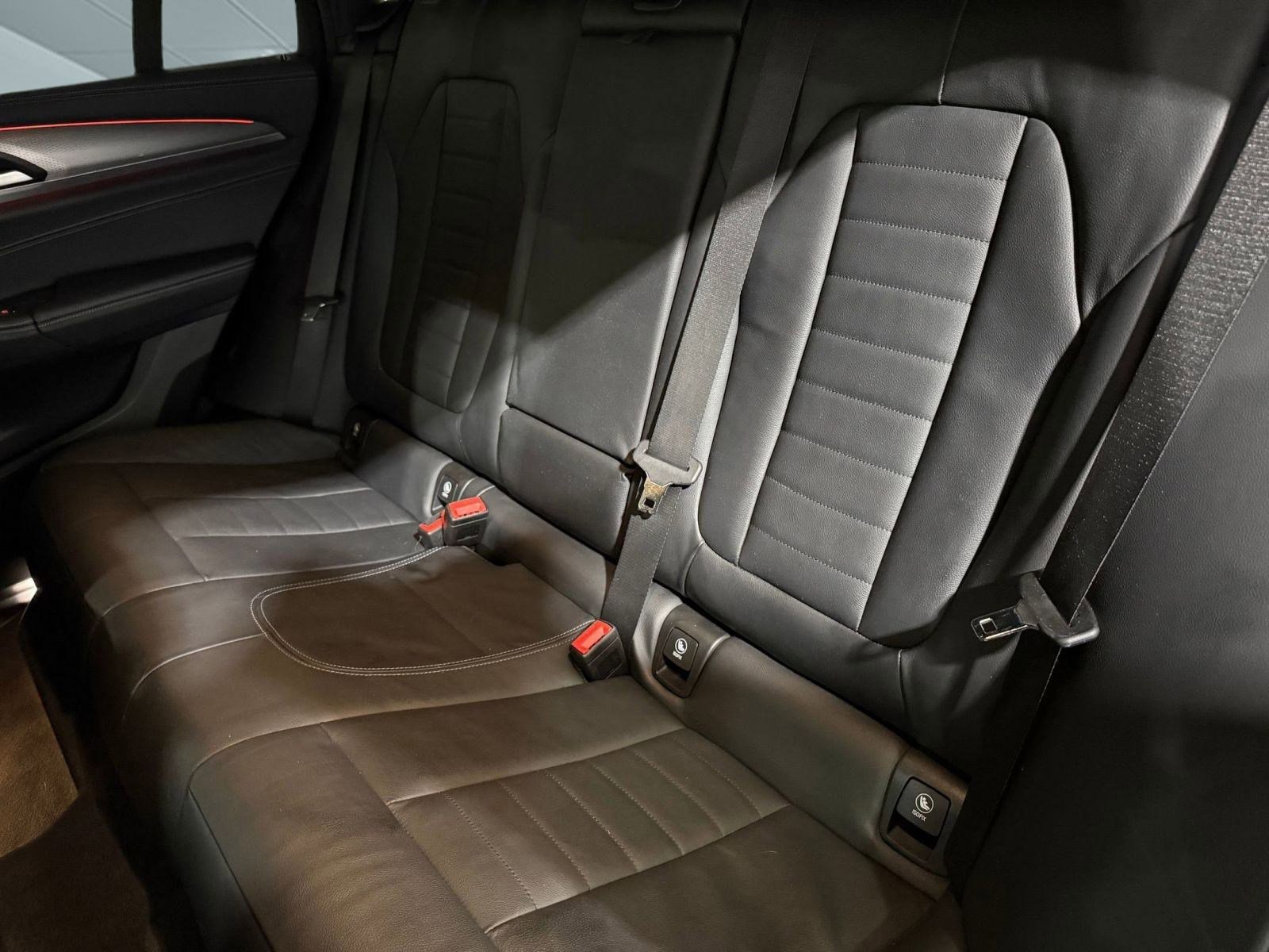 Used 2020 BMW X4 M40i image 39