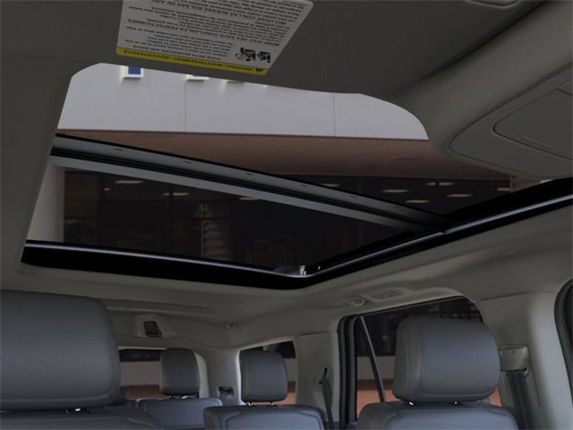 New 2025 Ford Expedition Active image 22