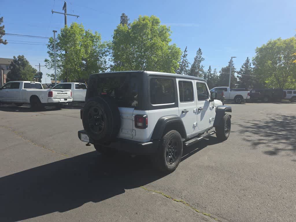 Used 2018 Jeep Wrangler Unlimited Sport AWD/4WD image 5
