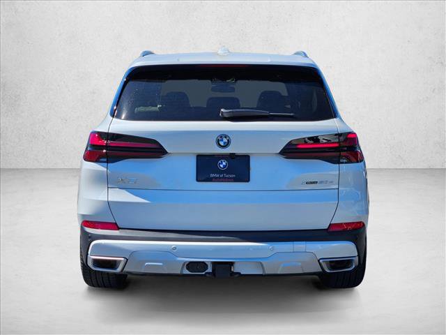 New 2026 BMW X5 xDrive50e image 8